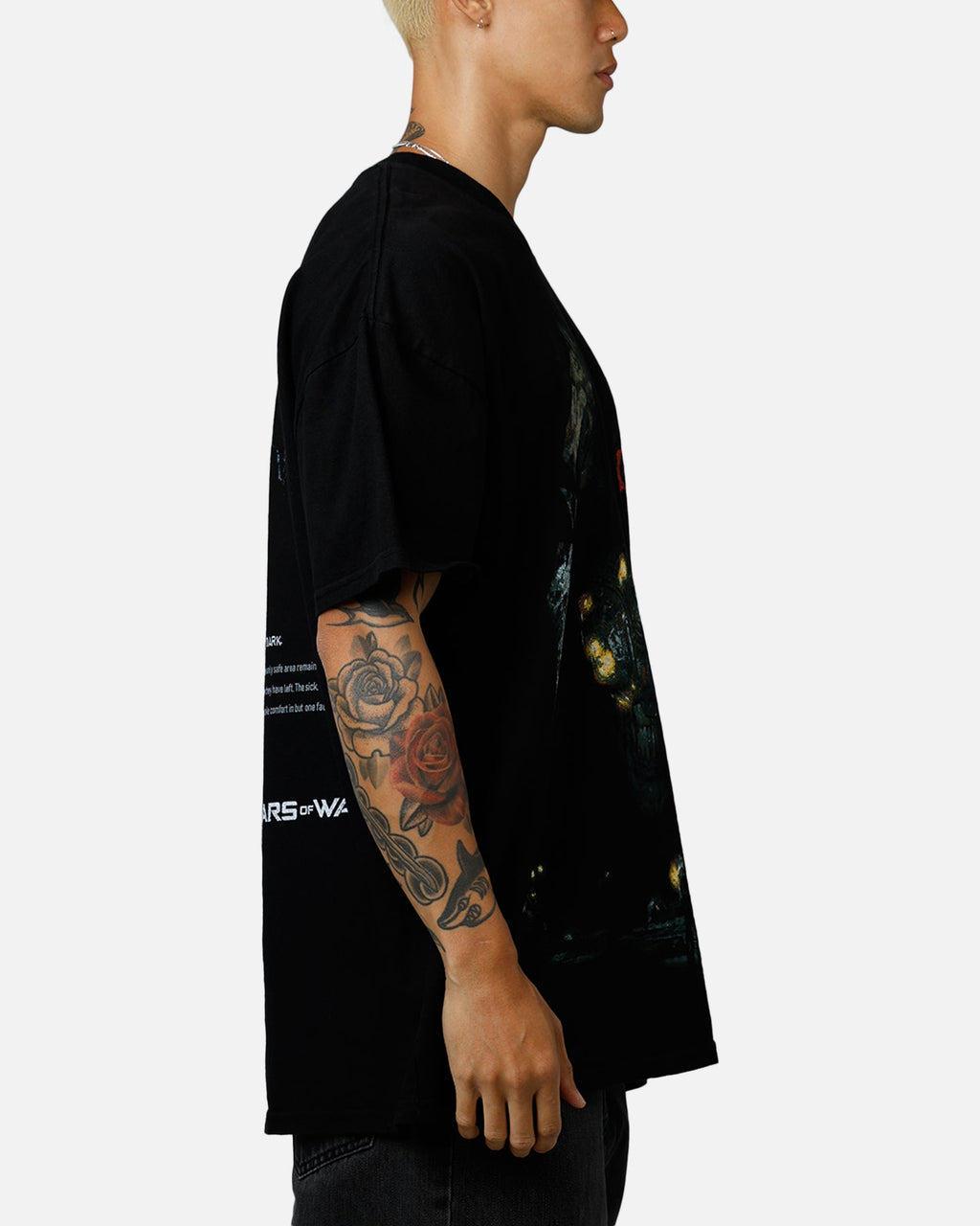 73Studio X Gears Of War '06 Mad World T-Shirt Black